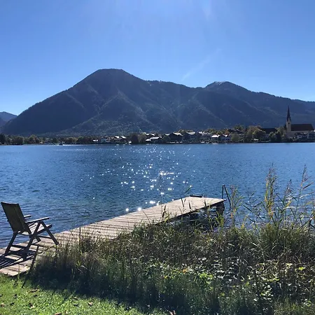 Seehaeusl Mit Badeplatz Apartment Tegernsee