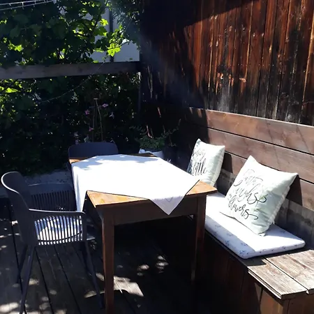 Apartment Seehaeusl Mit Badeplatz