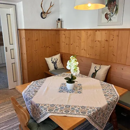 Seehaeusl Mit Badeplatz *
