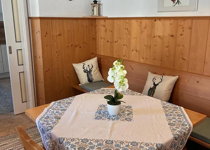 Seehäusl Mit Badeplatz *